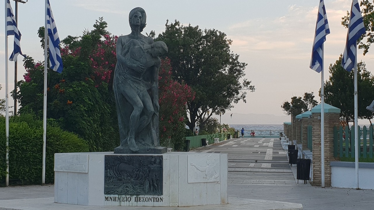 Photo of Others in Alimos