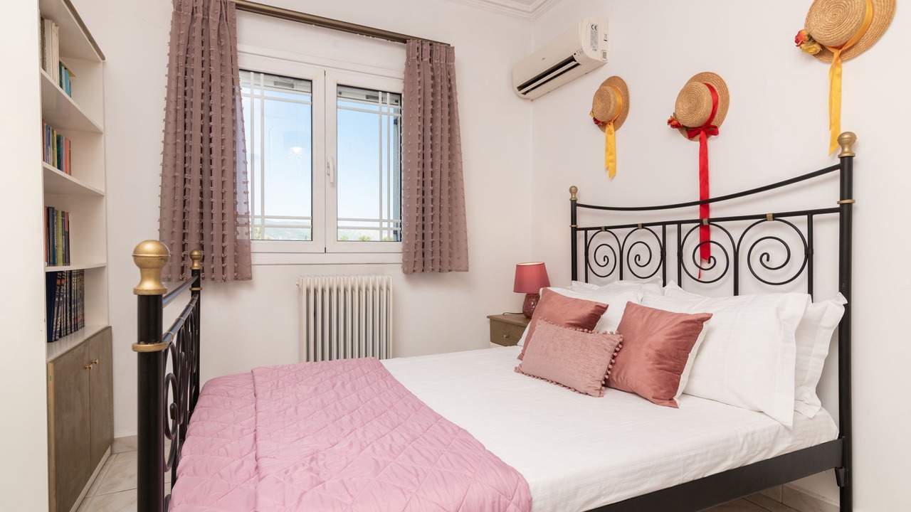 Photo of Bedroom in Agrilia