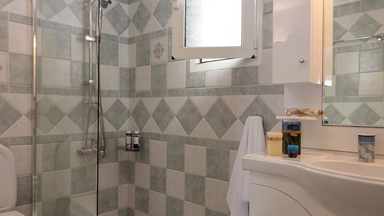 Photo of Bathroom in Neo Kalamaki