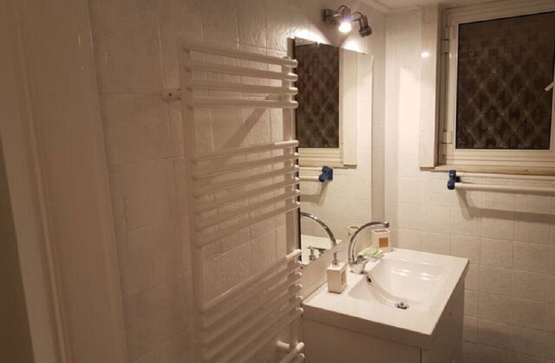 Photo of Bathroom in Vouliagmeni