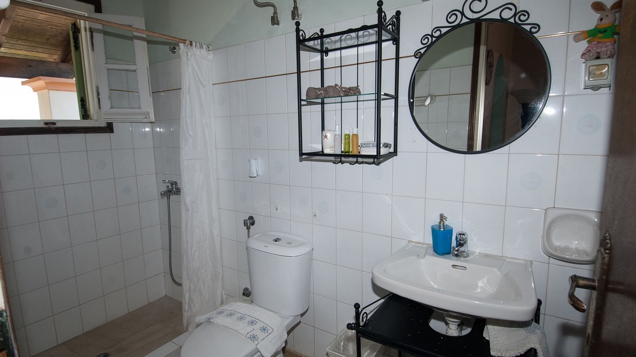 Photo of Bathroom in Agios Stefanos