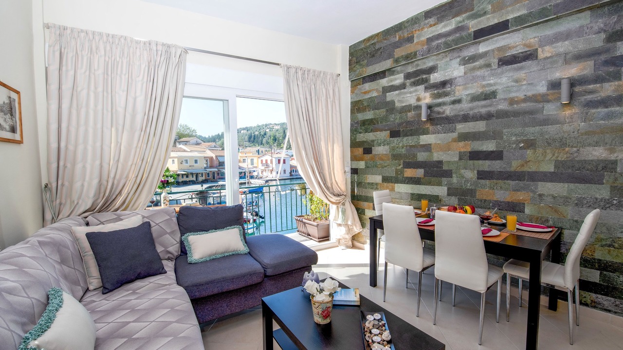 Photo of Livingroom in Longos