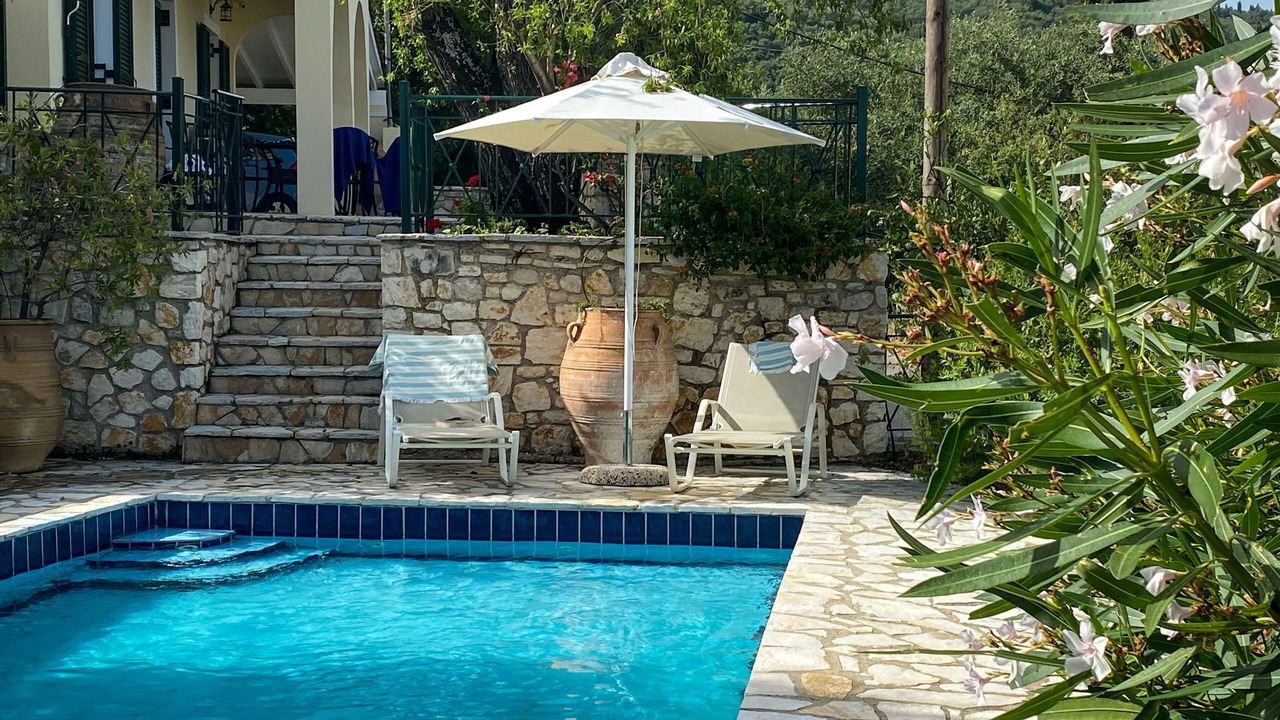 Photo of Outdoor in Kentroma