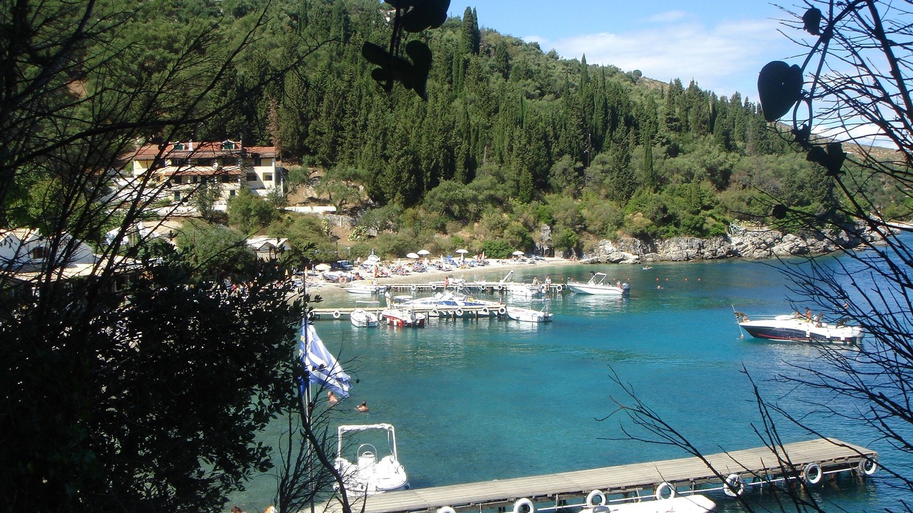 Photo of Others in Kentroma