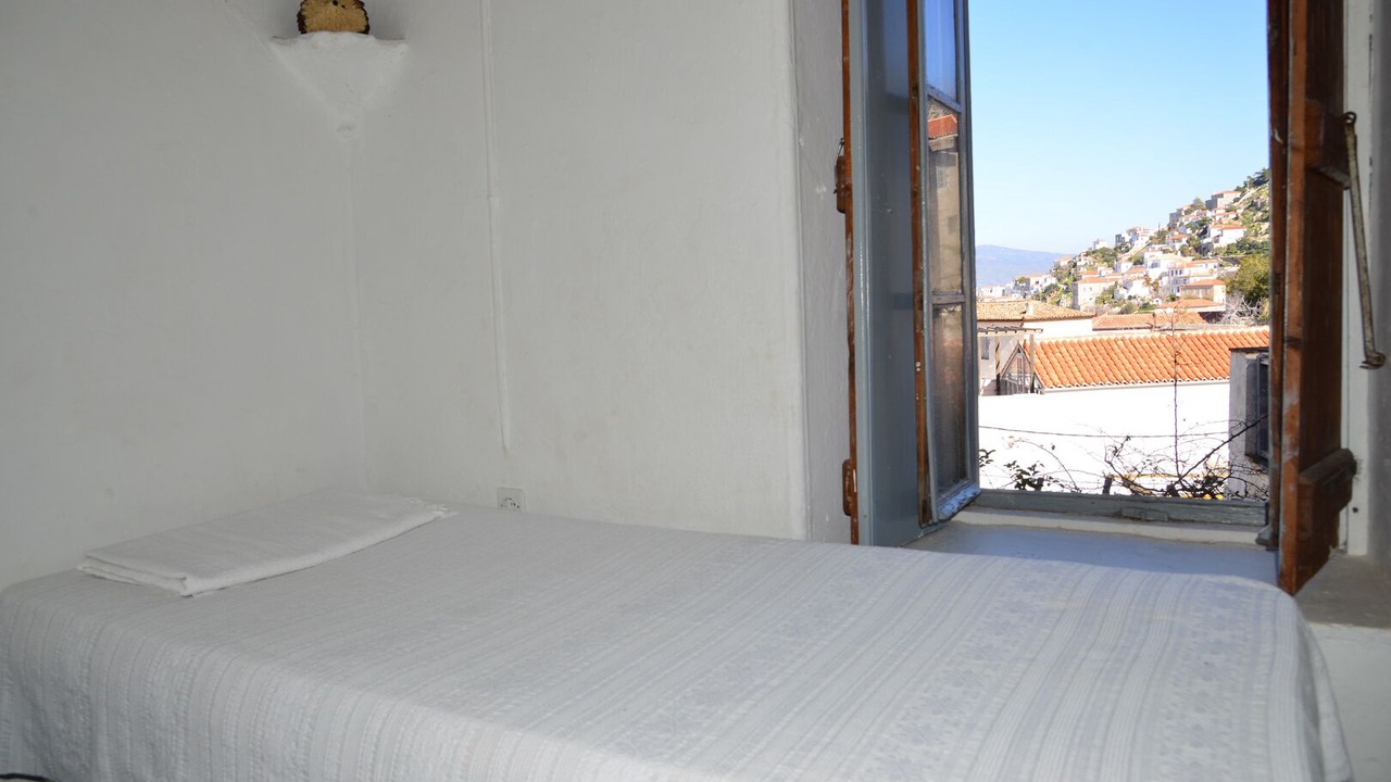 Photo of Bedroom in idhra
