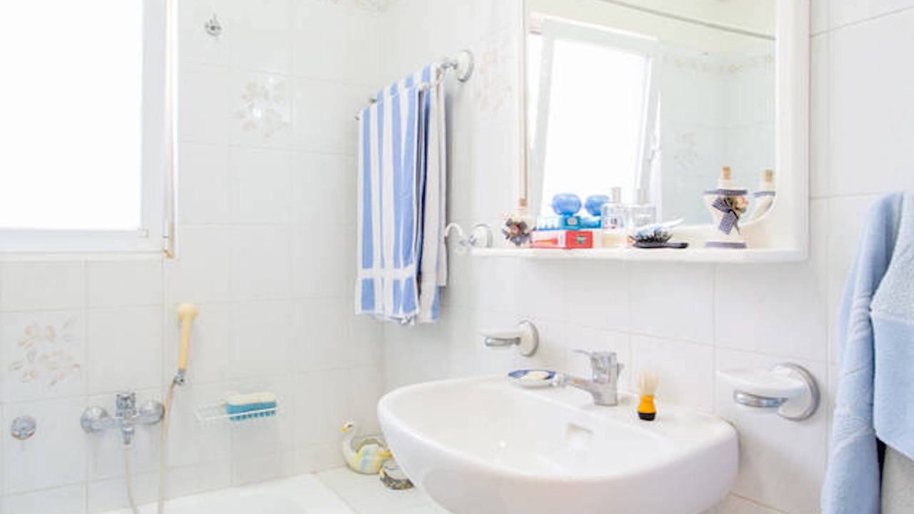 Photo of Bathroom in Porto Rafti