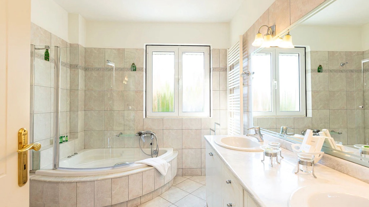 Photo of Bathroom in Xiro Chorio