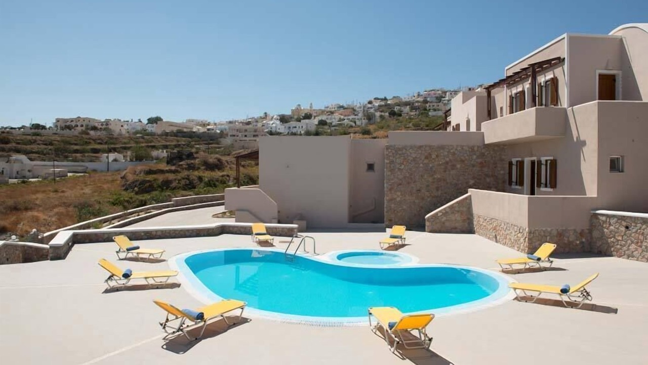 Photo of Outdoor in Fira
