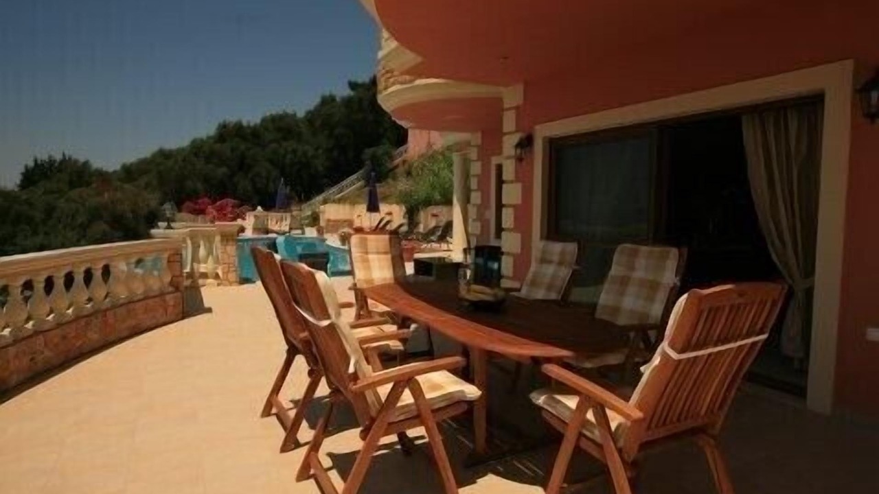 Photo of Outdoor in Paramonas