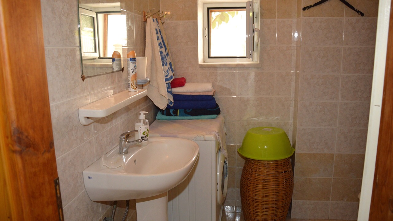 Photo of Bathroom in Rhodes Town