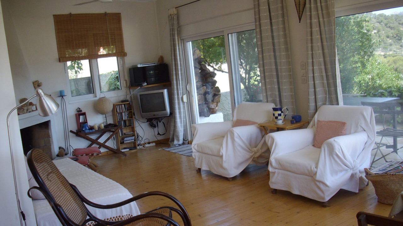 Photo of Livingroom in Katakali