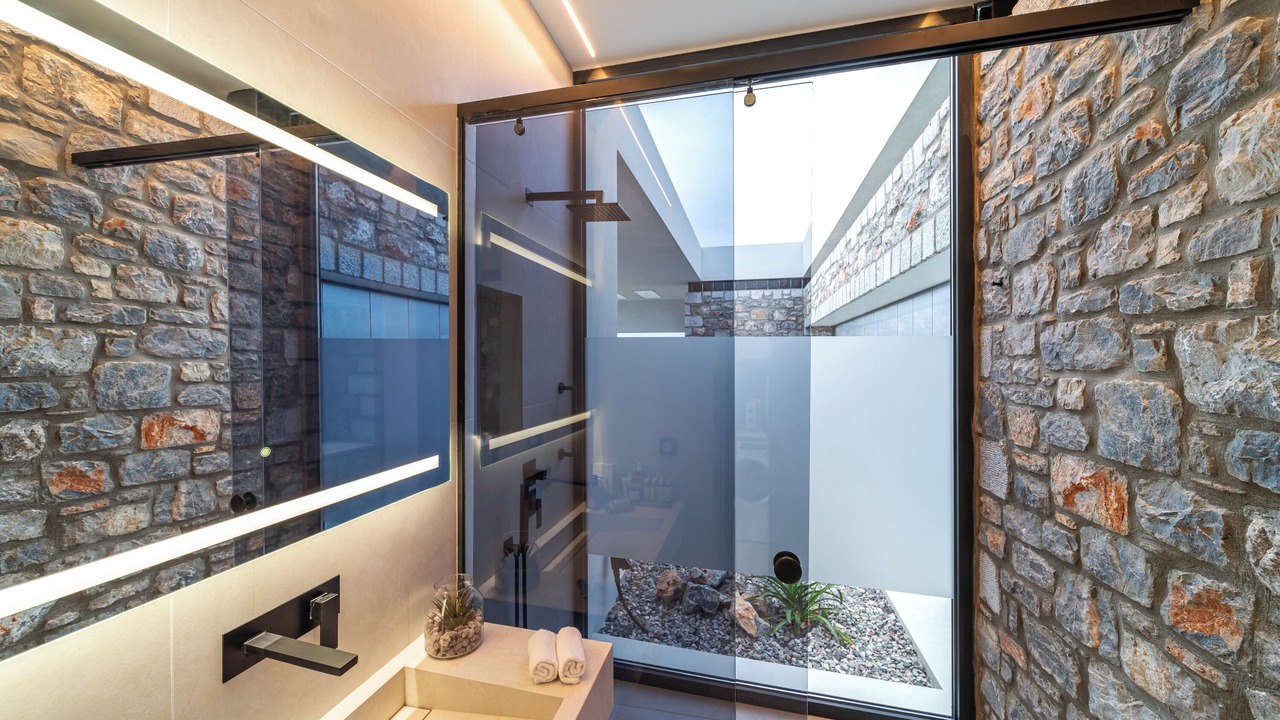 Photo of Bathroom in South Rhodes