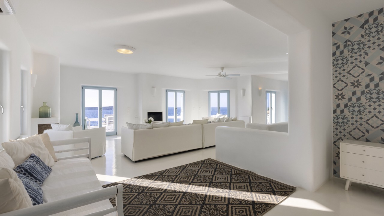 Photo of Livingroom in Nea Cryssi Akti