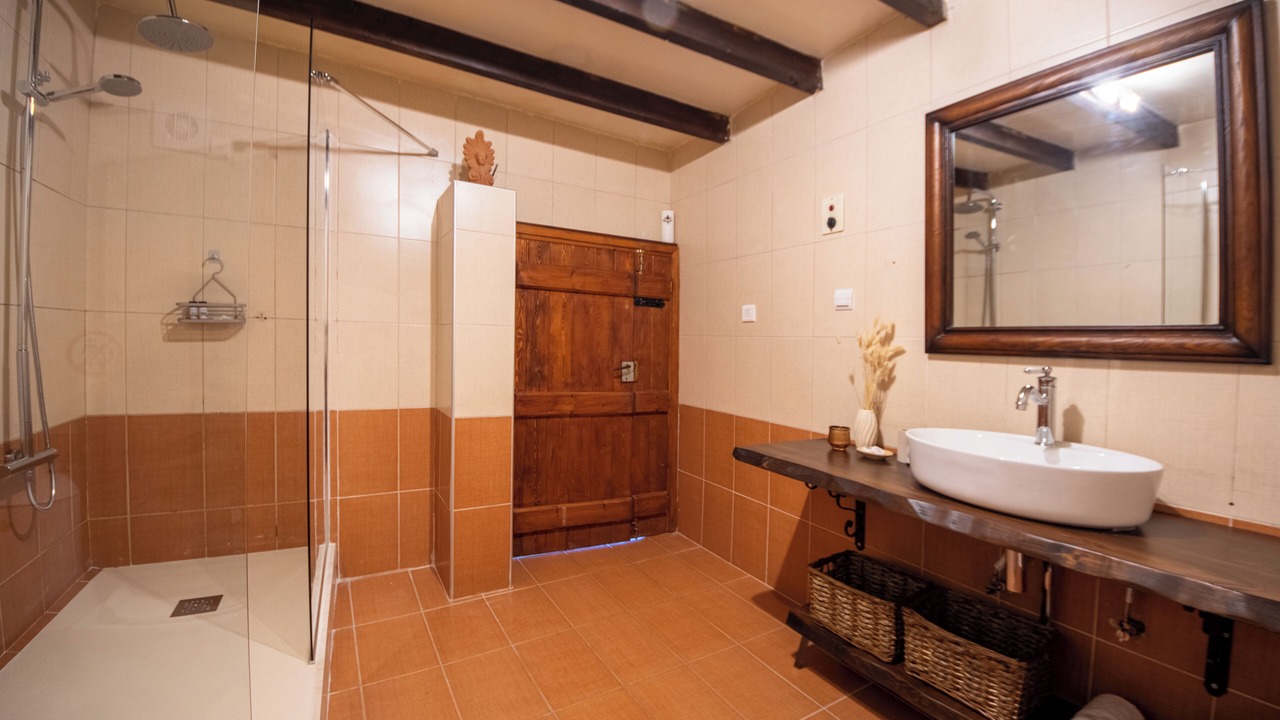 Photo of Bathroom in Katochori