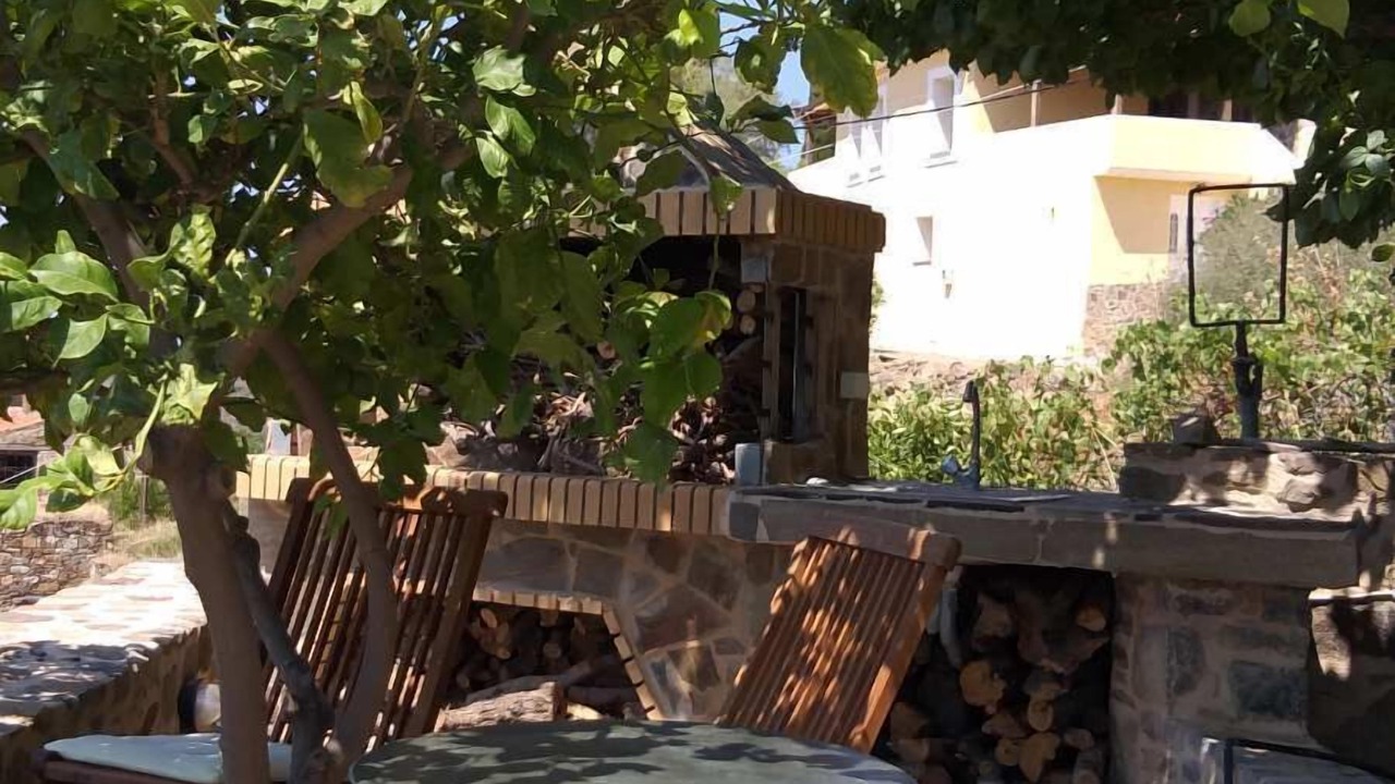 Photo of Outdoor in Volissos