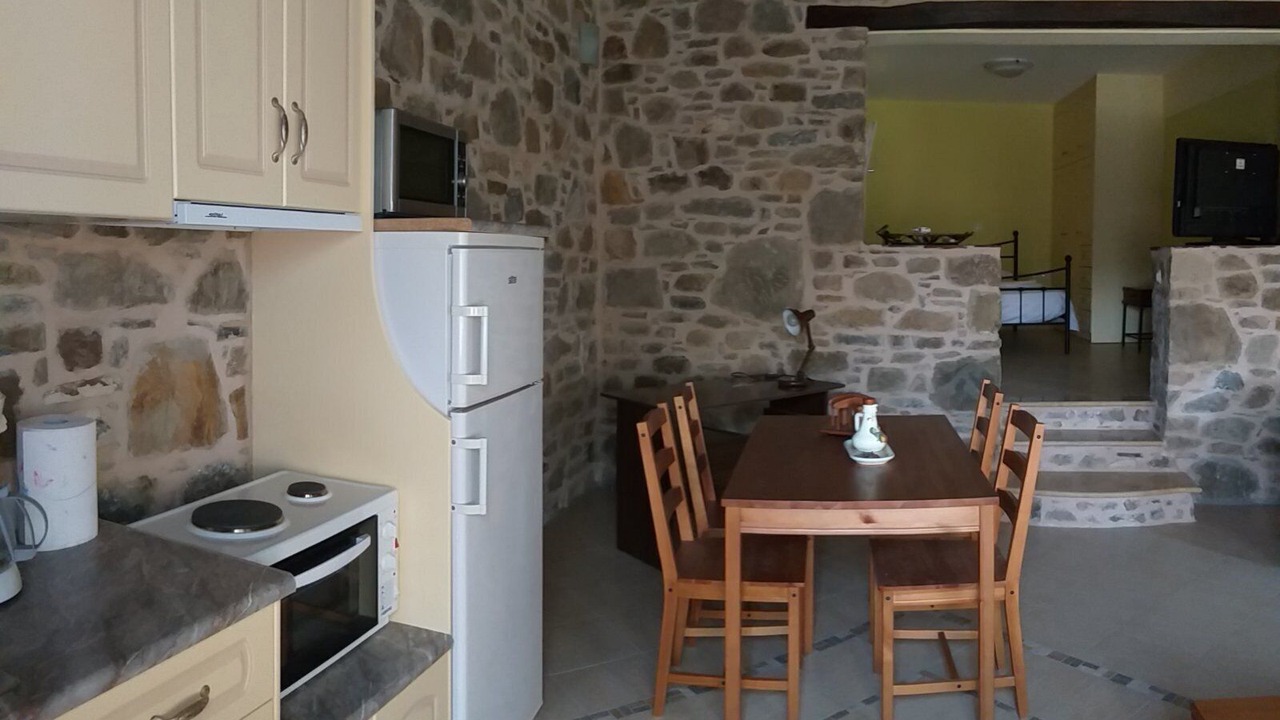 Photo of Kitchen in Volissos