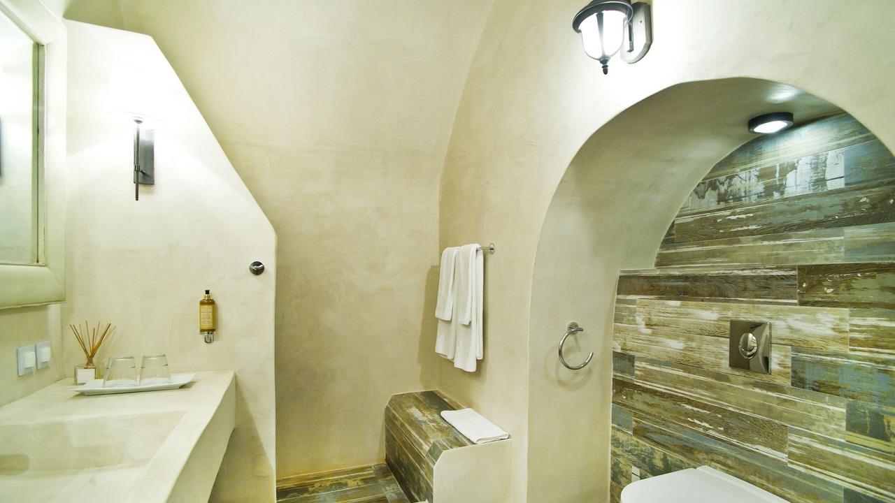Photo of Bathroom in Fira