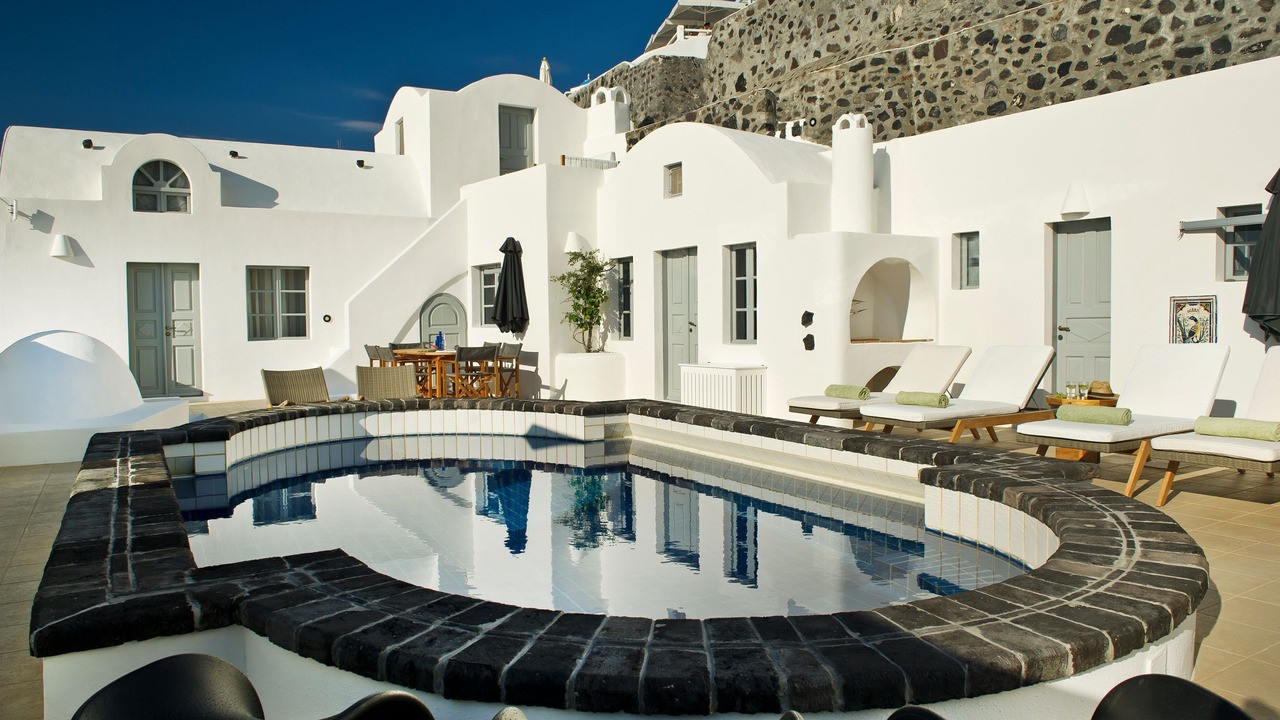 Photo of Outdoor in Fira