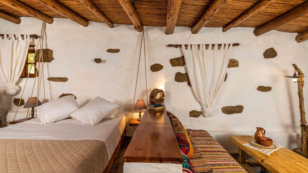 Photo of Bedroom in Aspros Potamos