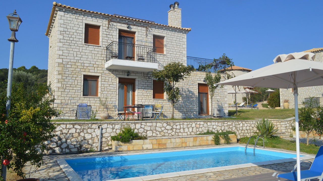 Photo of Outdoor in Apolpaina