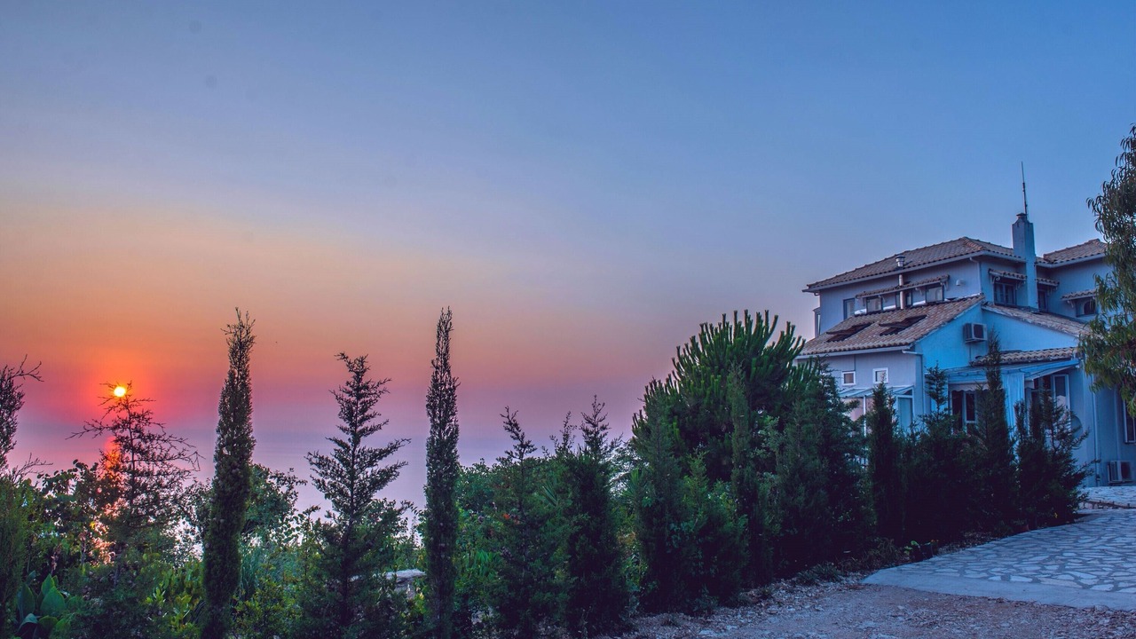 Photo of Outdoor in Kalamitsi