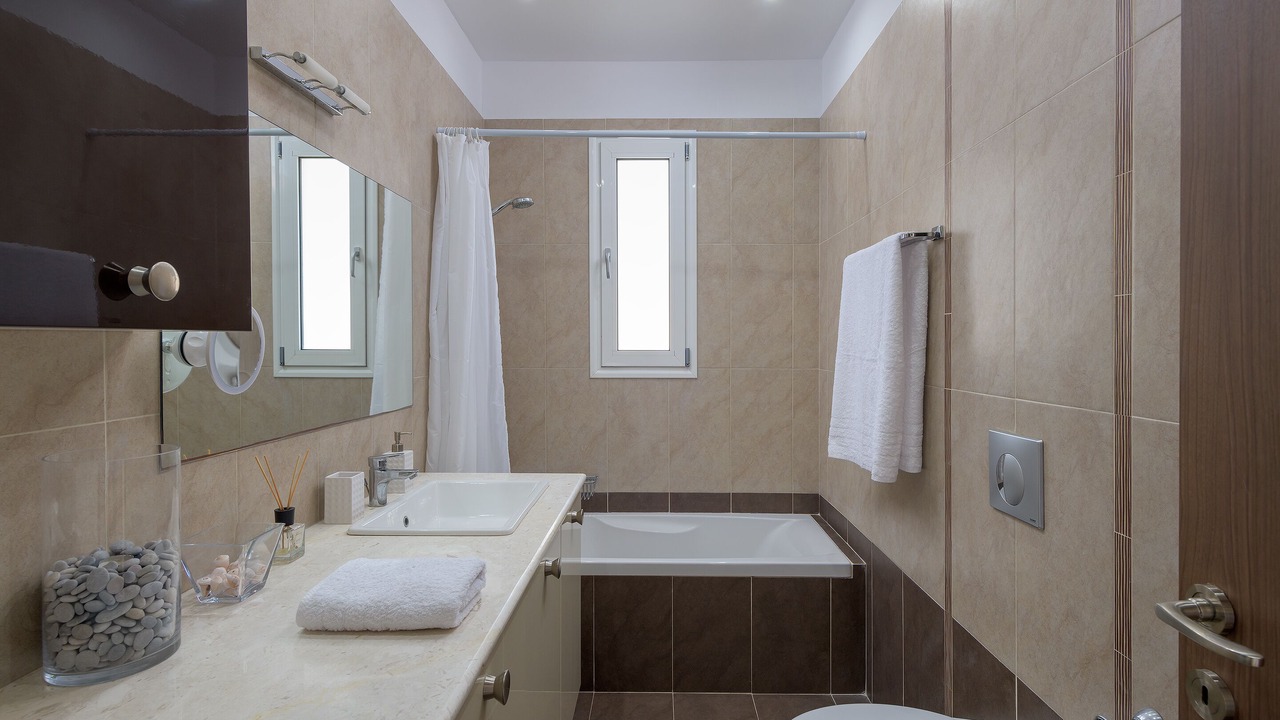 Photo of Bathroom in Gennadi