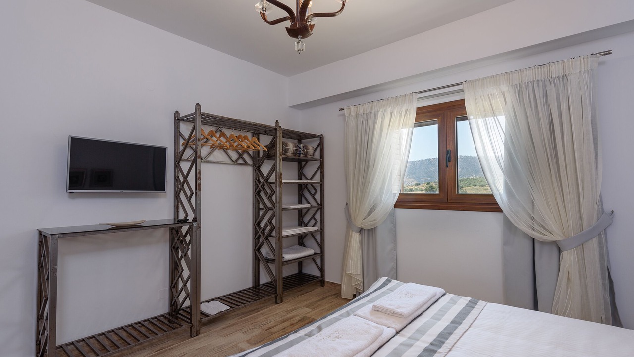 Photo of Bedroom in Faistos