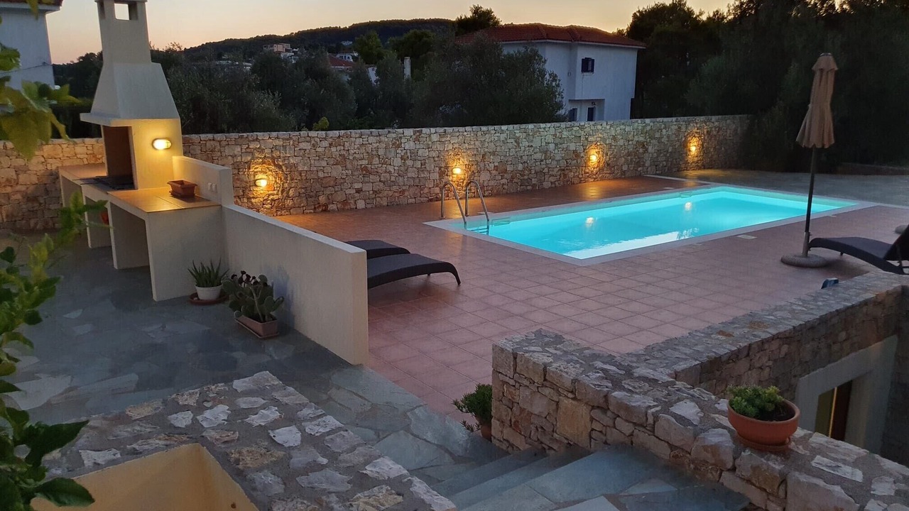 Photo of Outdoor in Votsi