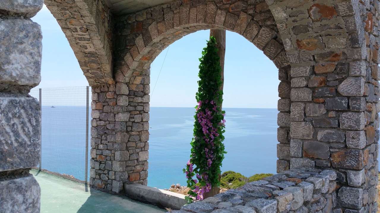 Photo of Others in Pefkos