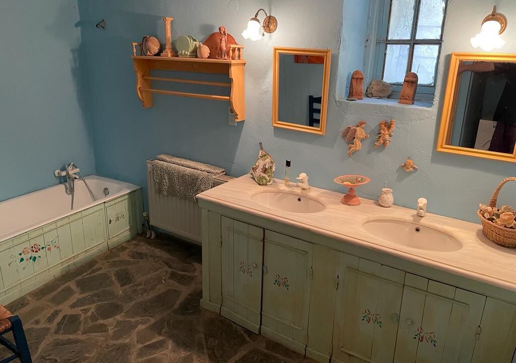 Photo of Bathroom in Livadi