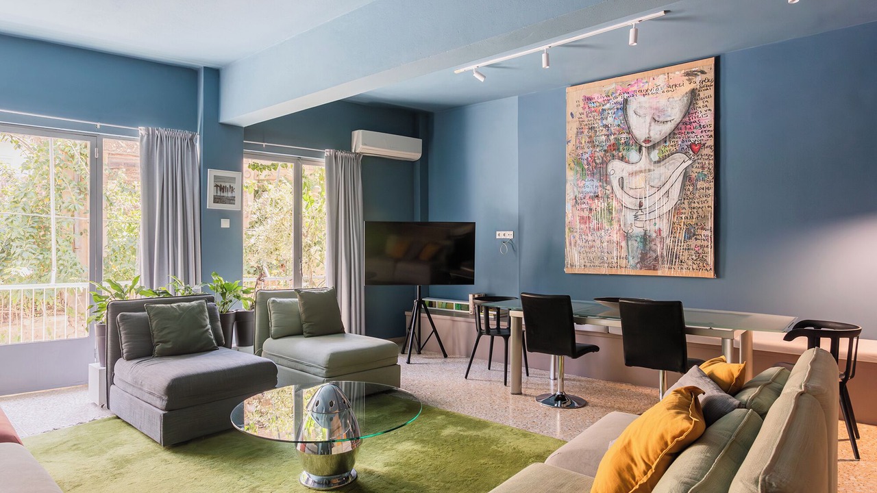 Photo of Livingroom in Psirri