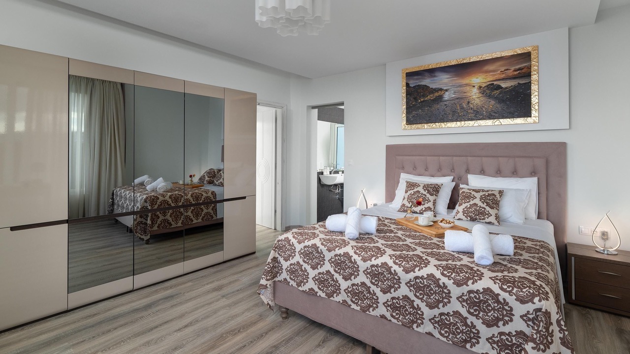 Photo of Bedroom in Petaloudes