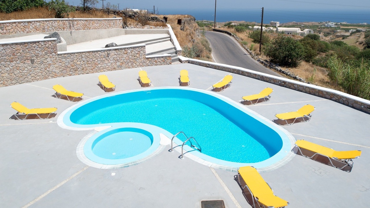 Photo of Outdoor in Fira