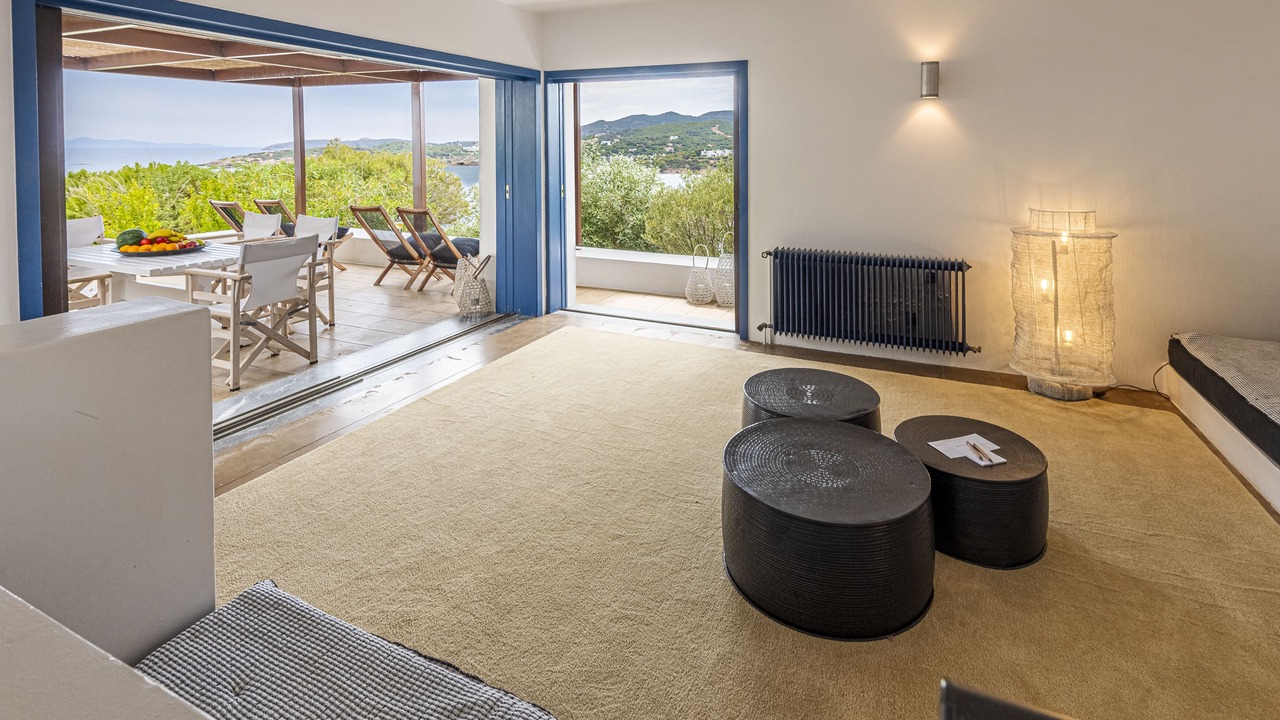 Photo of Livingroom in Lavreotiki