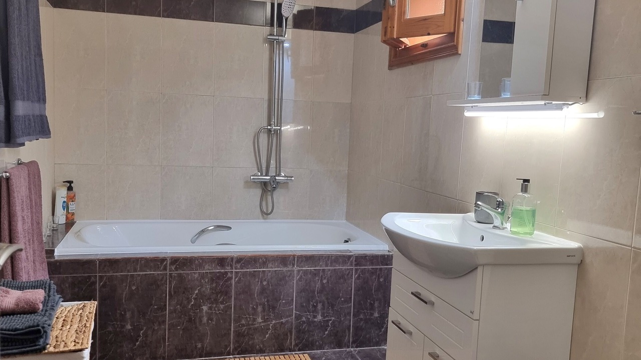 Photo of Bathroom in Zakharo