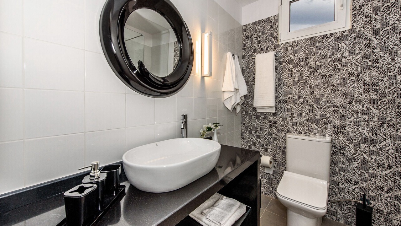 Photo of Bathroom in Atsipópoulon