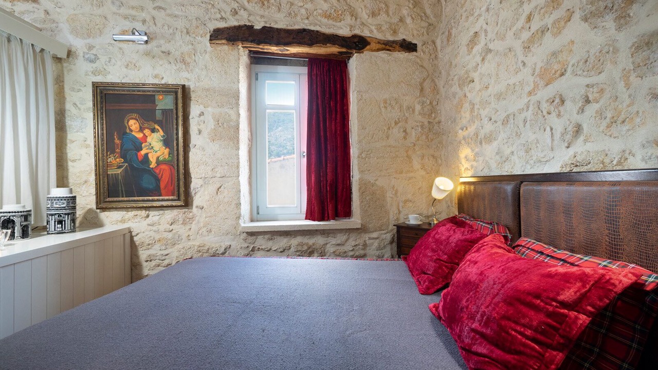 Photo of Bedroom in Archanes