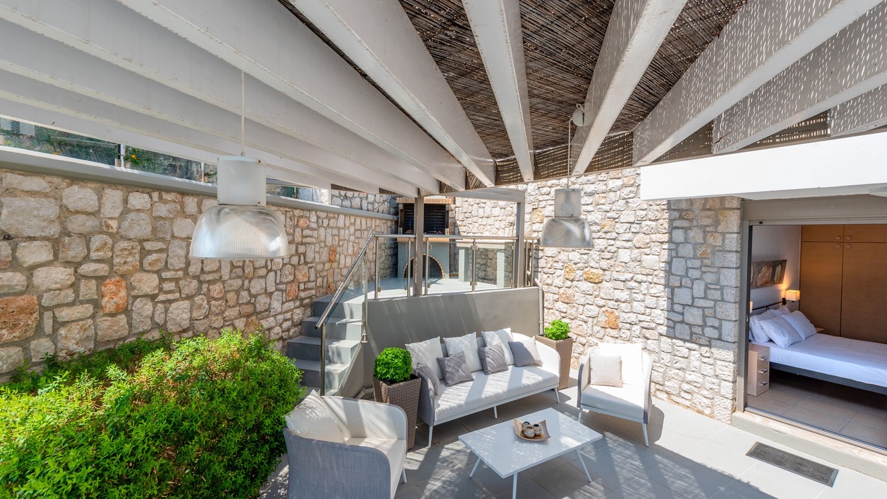 Photo of Outdoor in Pefkos
