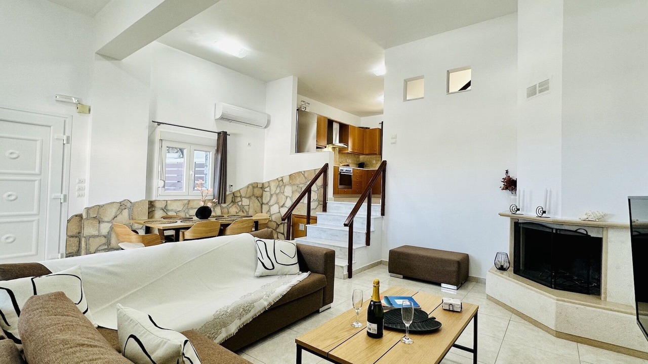 Photo of Livingroom in Kalathos