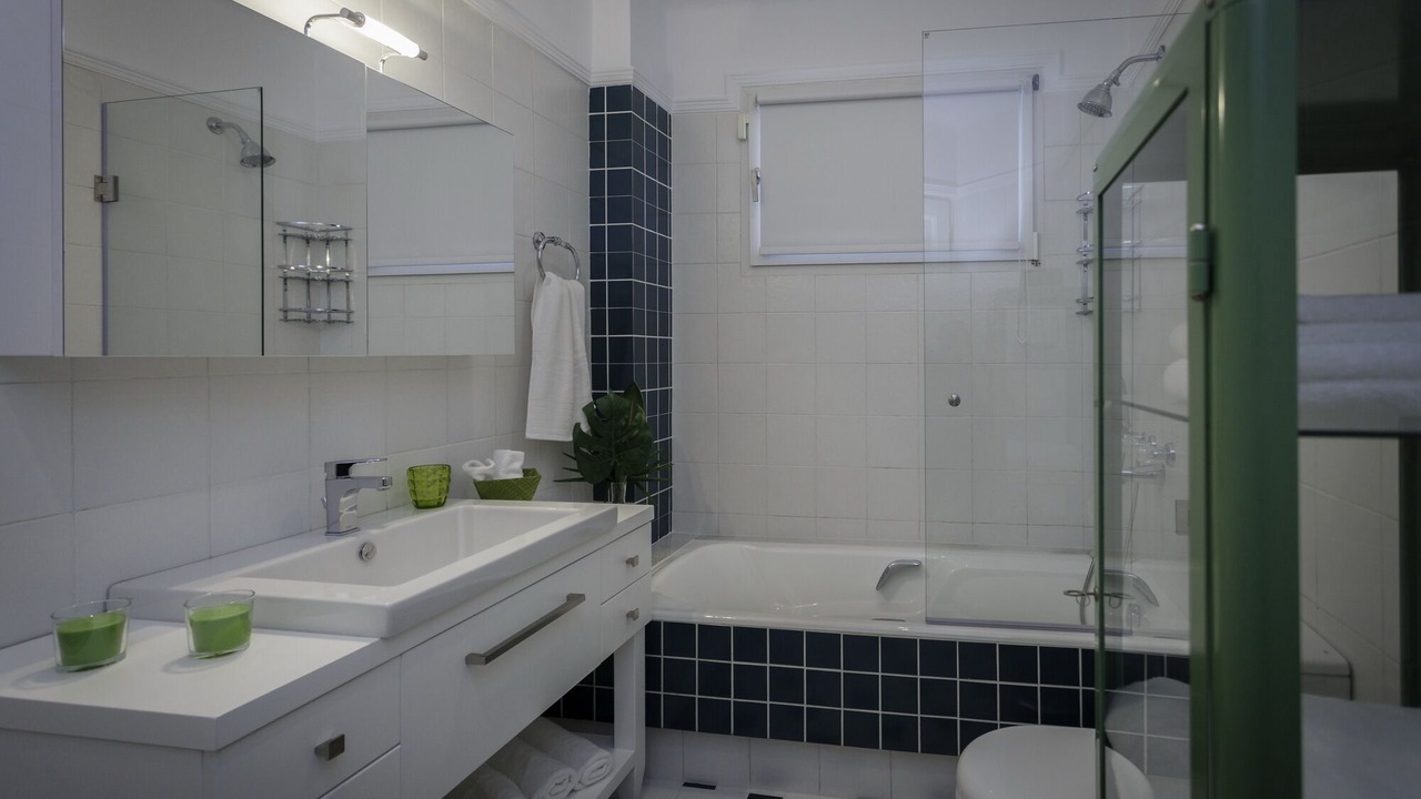 Photo of Bathroom in Halepa