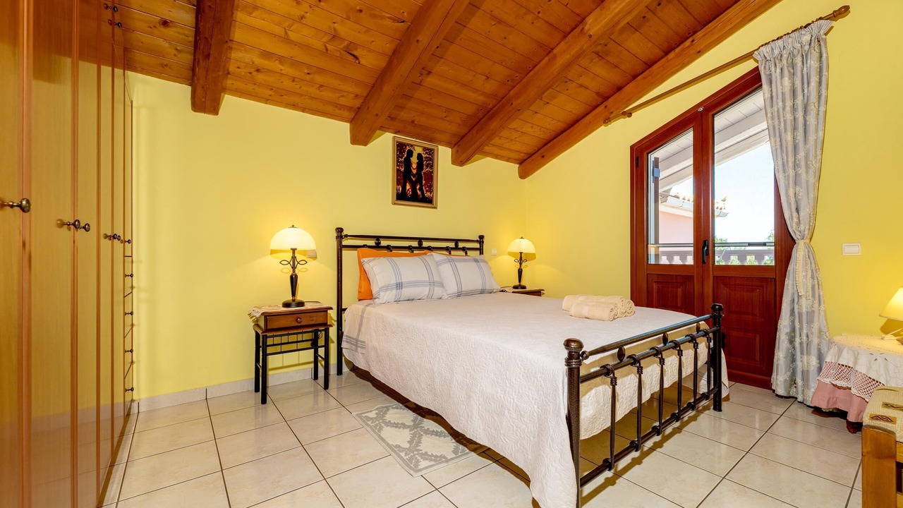 Photo of Bedroom in Ano Vasilikos