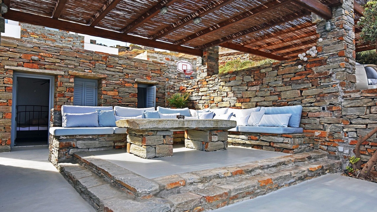 Photo of Patio Balcony in Kea