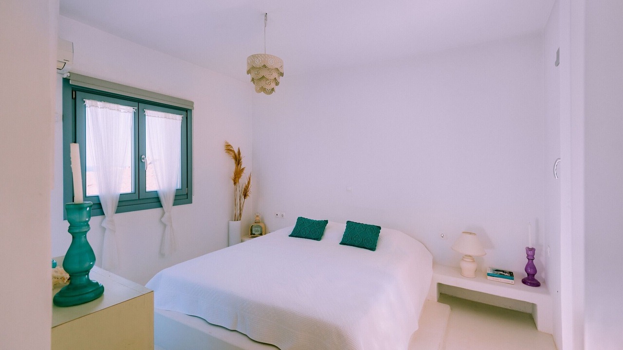 Photo of Bedroom in Kea