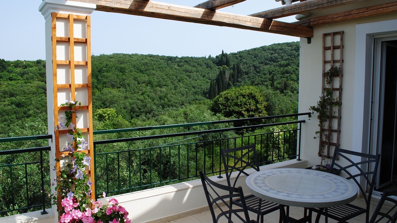 Photo of Patio Balcony in Petaleia