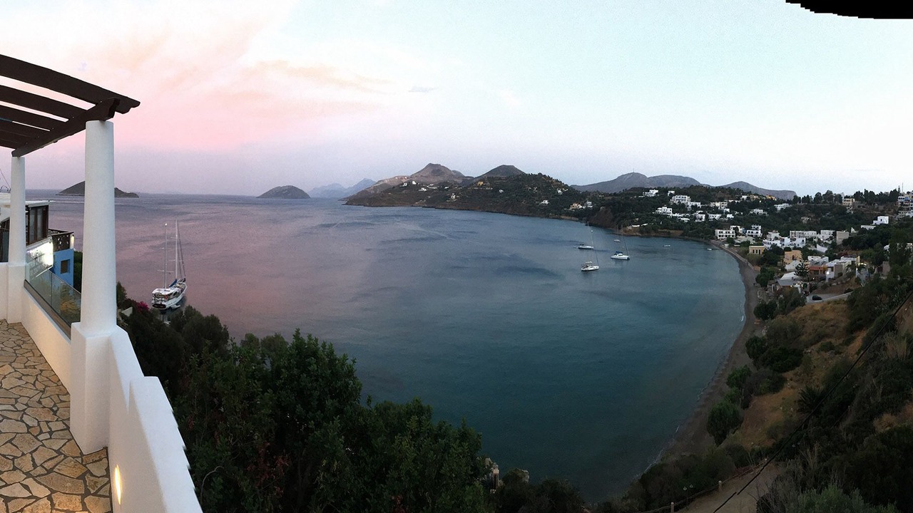 Photo of Patio Balcony in Leros