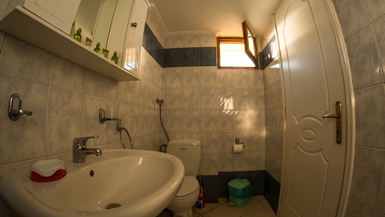 Photo of Bathroom in Vagia