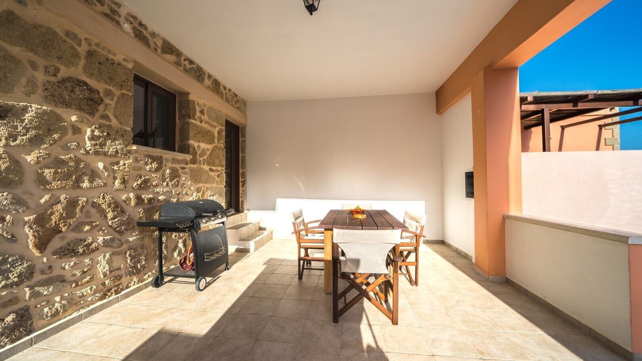 Photo of Outdoor in Platanos