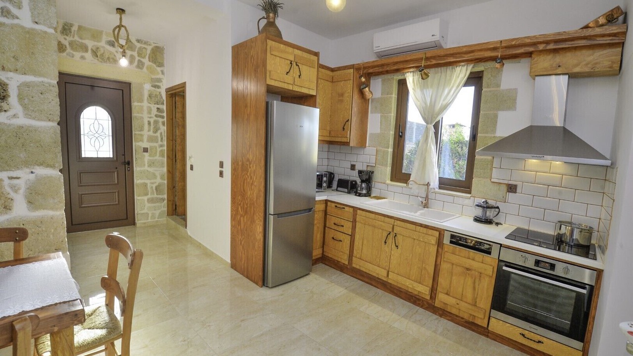Photo of Kitchen in Platanos