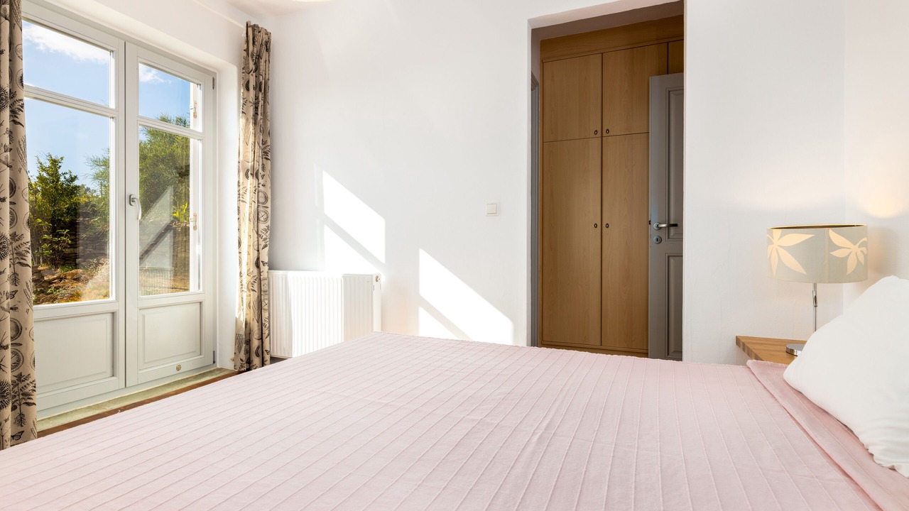 Photo of Bedroom in Paros
