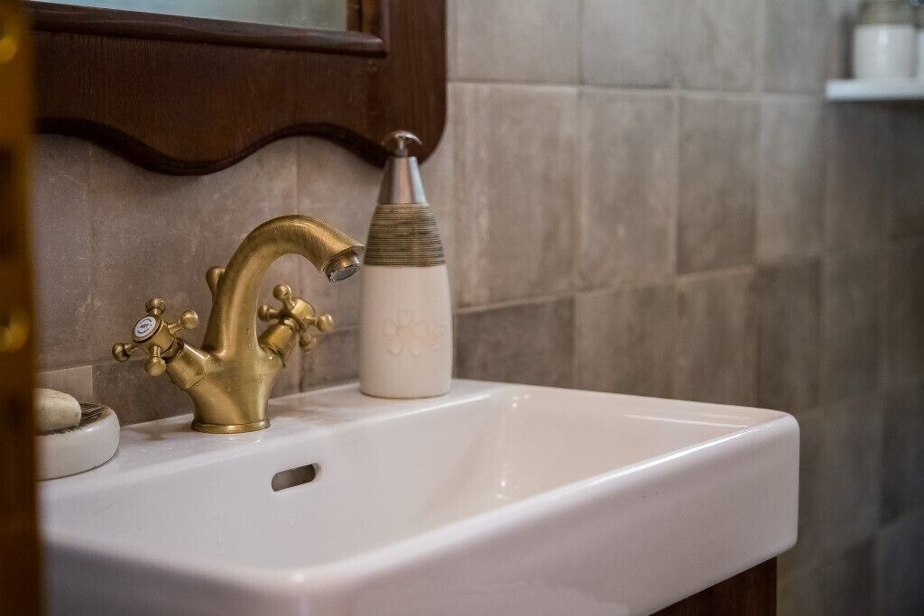 Photo of Bathroom in Kalambaka
